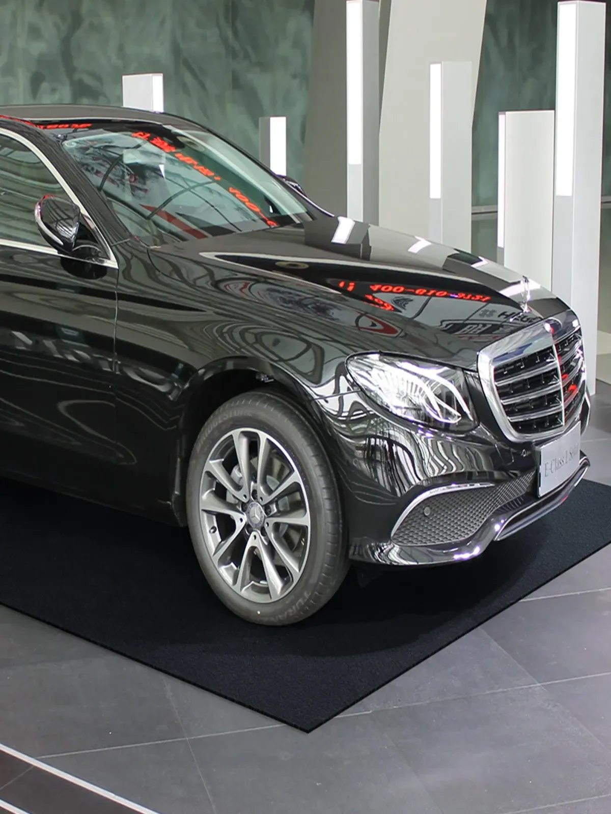 Mata garażowa 2.68x6.7m wodoodporna nieślizgowa do ochrony podłogi TPE olej - obrazek 6